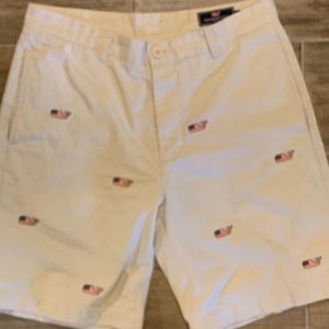 Vineyard Vines Mens size 32 Chino Khaki Shorts